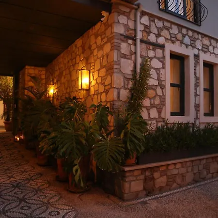 Wonderful Flat With Balcony Near Hadrian's Gate Appartement